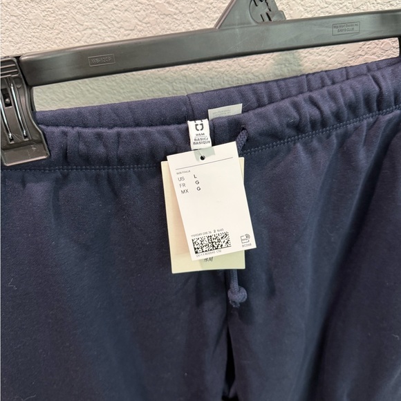 H&M wide-leg sweatpants - Picture 4 of 4